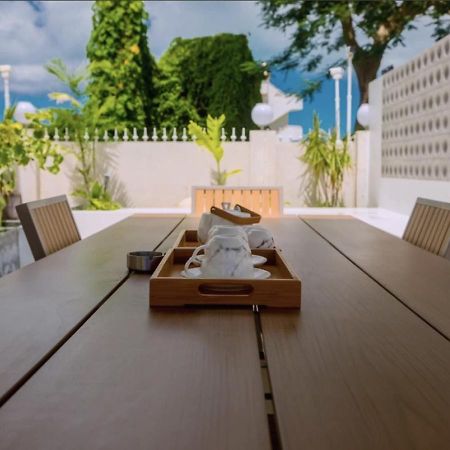 Discovery Saipan Hotel Гарапан Экстерьер фото